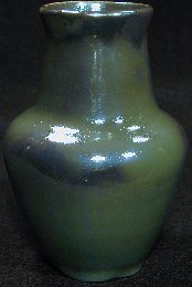 [Iridescent Vessel by Paul J. Katrich, 0194]