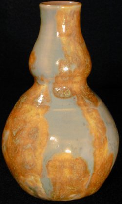 [Iridescent Vessel by Paul J. Katrich (0292)]