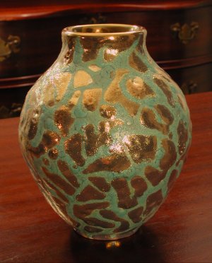 [Iridescent Pottery by Paul J. Katrich (0307)]