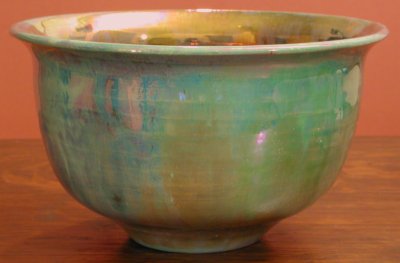 [Iridescent Pottery by Paul J. Katrich (0360)]