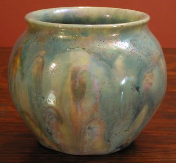 [Iridescent Pottery by Paul J. Katrich (0362)]