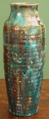 [Iridescent Pottery by Paul J. Katrich (0370)]