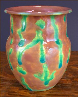 [Iridescent Pottery by Paul J. Katrich, 0548]