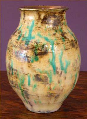 [Iridescent Pottery by Paul J. Katrich, 0552a]