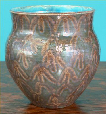 [Iridescent Pottery by Paul J. Katrich, 0553]
