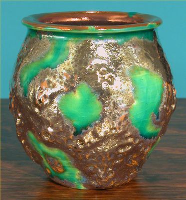 [Iridescent Pottery by Paul J. Katrich, 0556]