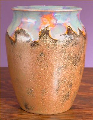[Iridescent Pottery by Paul J. Katrich (0585)]