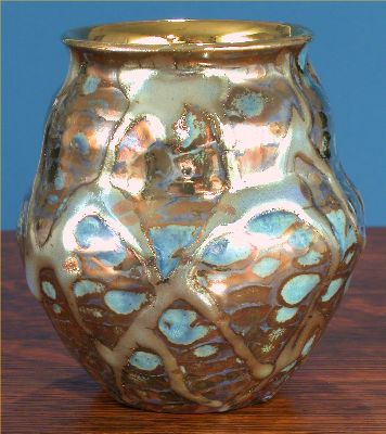 [Iridescent Pottery by Paul J. Katrich (0591)]