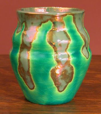 [Iridescent Pottery by Paul J. Katrich, 0647]