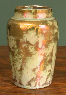[Iridescent Pottery by Paul J. Katrich, 0653]