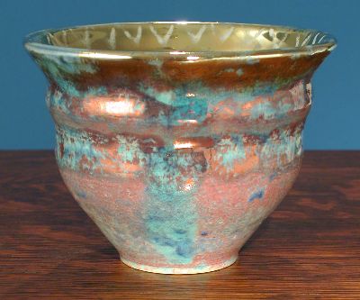 [Iridescent Pottery by Paul J. Katrich, 0662]