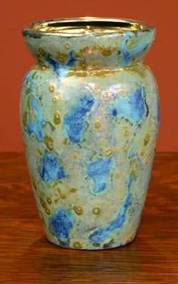 [Iridescent Pottery by Paul J. Katrich (0701)]