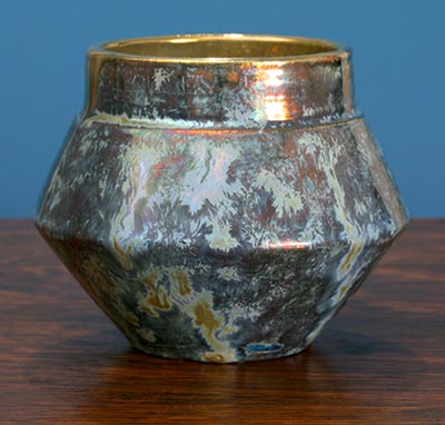 [Iridescent Pottery by Paul J. Katrich (0705)]