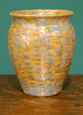 [Iridescent Pottery by Paul J. Katrich (0732)]