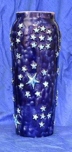 [Iridescent Pottery by Paul J. Katrich (0765)]