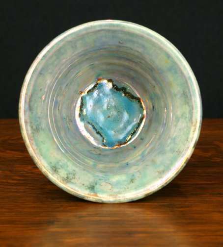 [Iridescent Pottery by Paul J. Katrich (0767)]