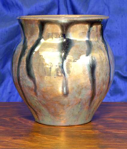 [Iridescent Pottery by Paul J. Katrich (0772)]