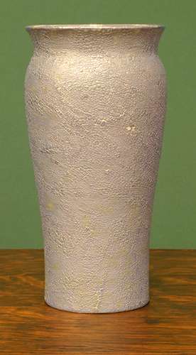 [Iridescent Pottery by Paul J. Katrich (0773)]