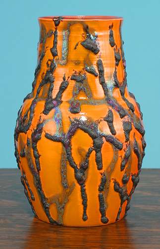 [Iridescent Pottery by Paul J. Katrich (0777)]