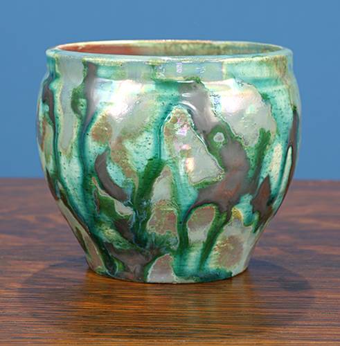 [Iridescent Pottery by Paul J. Katrich (0792)]
