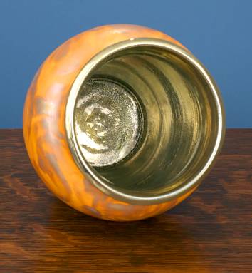 [Iridescent Pottery by Paul J. Katrich (0805)]