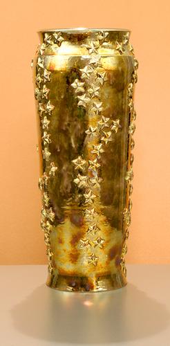 [Iridescent Pottery by Paul J. Katrich (0809)]