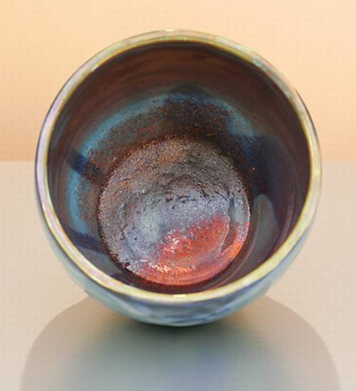 [Iridescent Pottery by Paul J. Katrich (0835)]