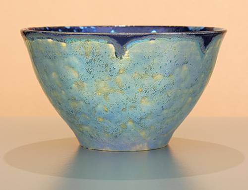 [Iridescent Pottery by Paul J. Katrich (0844)]