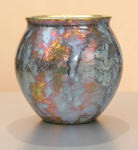 [Iridescent Pottery by Paul J. Katrich (0856)]