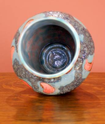 [Iridescent Pottery by Paul J. Katrich (0865)]