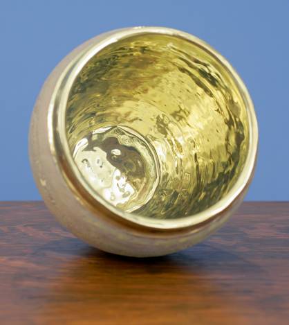[Iridescent Pottery by Paul J. Katrich (0873)]