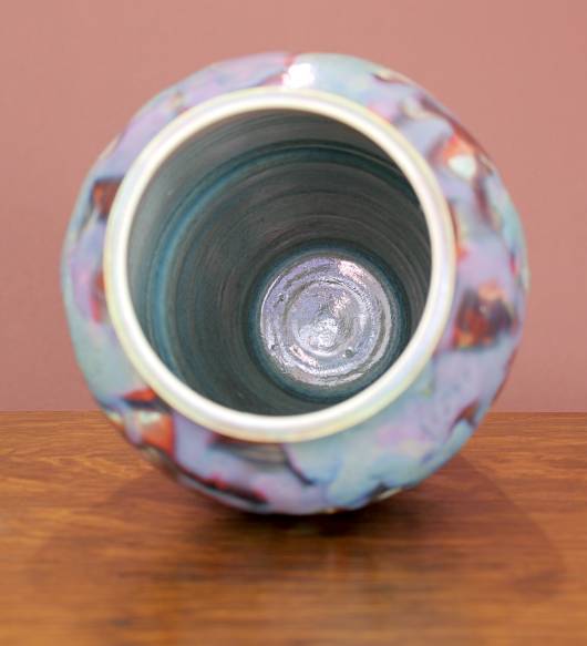 [Iridescent Pottery by Paul J. Katrich (0904)]