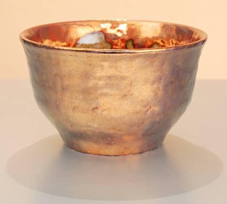 [Iridescent Pottery by Paul J. Katrich (0908)]