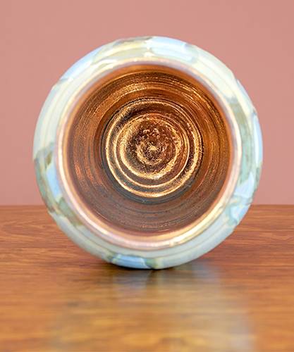 [Iridescent Pottery by Paul J. Katrich (0935)]