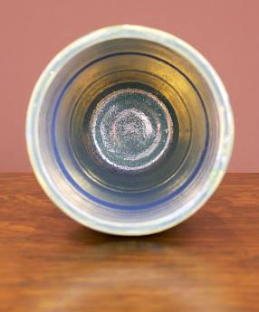 [Iridescent Pottery by Paul J. Katrich (0955)]