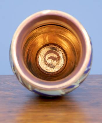 [Iridescent Pottery by Paul J. Katrich (0959)]
