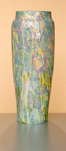 [Iridescent Pottery by Paul J. Katrich (0962)]
