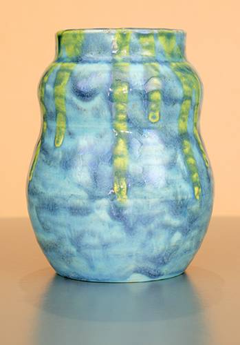 [Iridescent Pottery by Paul J. Katrich (0964)]