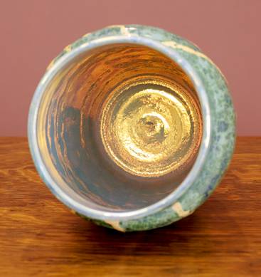 [Iridescent Pottery by Paul J. Katrich (0966)]