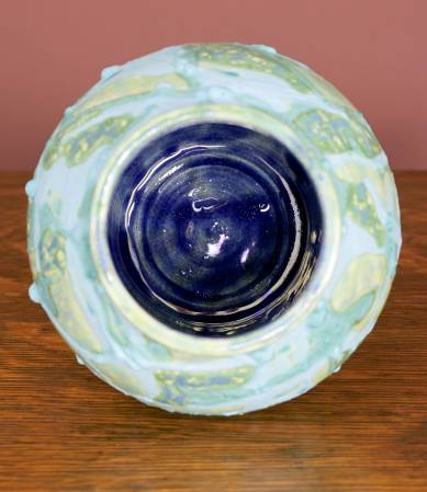 [Iridescent Pottery by Paul J. Katrich (0981)]