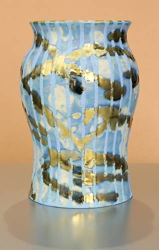 [Iridescent Pottery by Paul J. Katrich (0990)]