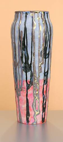 [Iridescent Pottery by Paul J. Katrich (1000)]