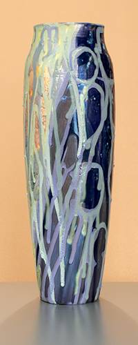 [Iridescent Pottery by Paul J. Katrich (1002)]