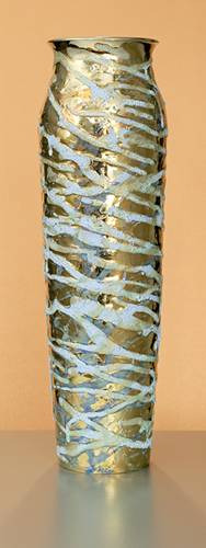 [Iridescent Pottery by Paul J. Katrich (1005)]