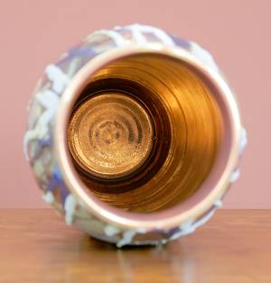 [Iridescent Pottery by Paul J. Katrich (1008)]
