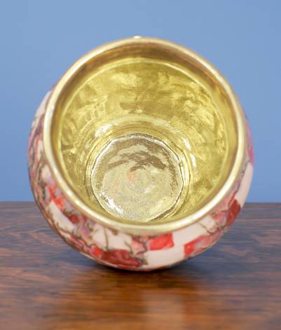 [Iridescent Pottery by Paul J. Katrich (1013)]