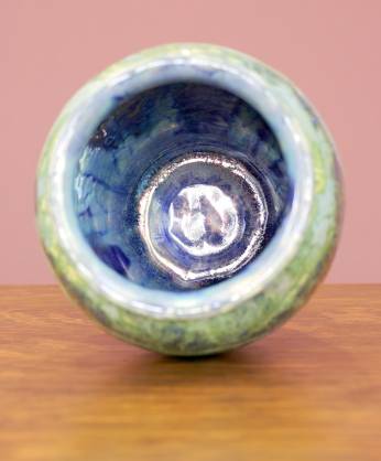 [Iridescent Pottery by Paul J. Katrich (1018)]