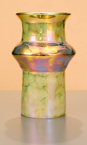 [Iridescent Pottery by Paul J. Katrich (1020)]