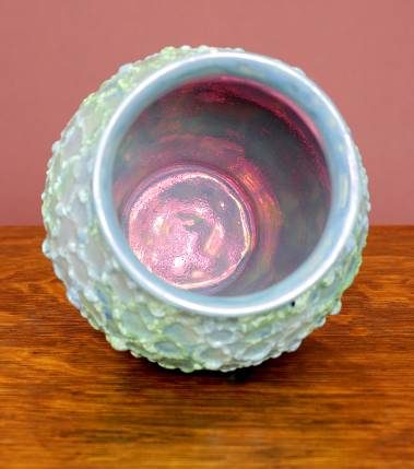 [Iridescent Pottery by Paul J. Katrich (1022)]