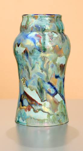 [Iridescent Pottery by Paul J. Katrich (1034)]